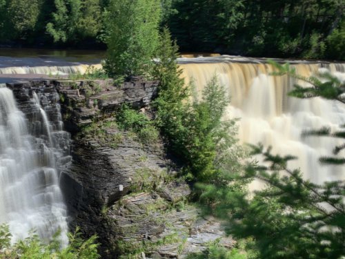 Kakabeka Falls again.
