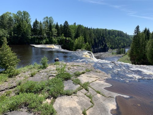 Kakabeka Falls.